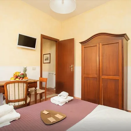 Residenza Camilla 3*