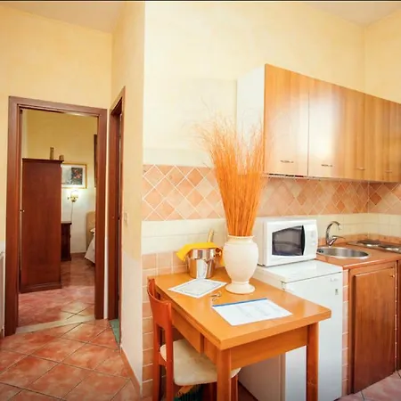 Residenza Camilla بيت ضيافة 3*