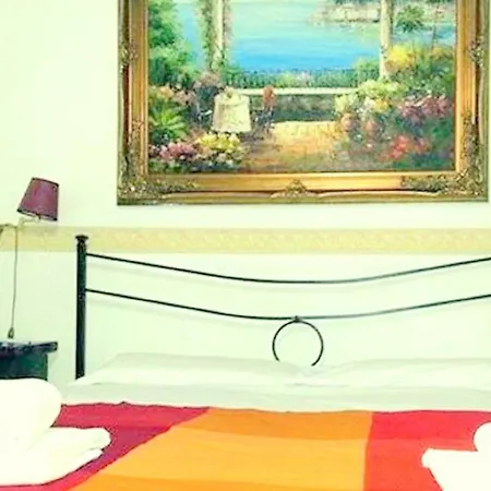 Residenza Camilla Рим