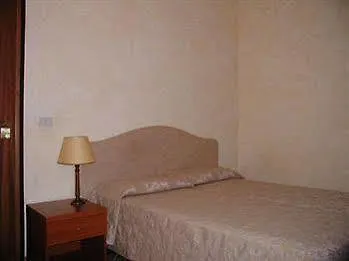 Πανσιόν Residenza Camilla 3*